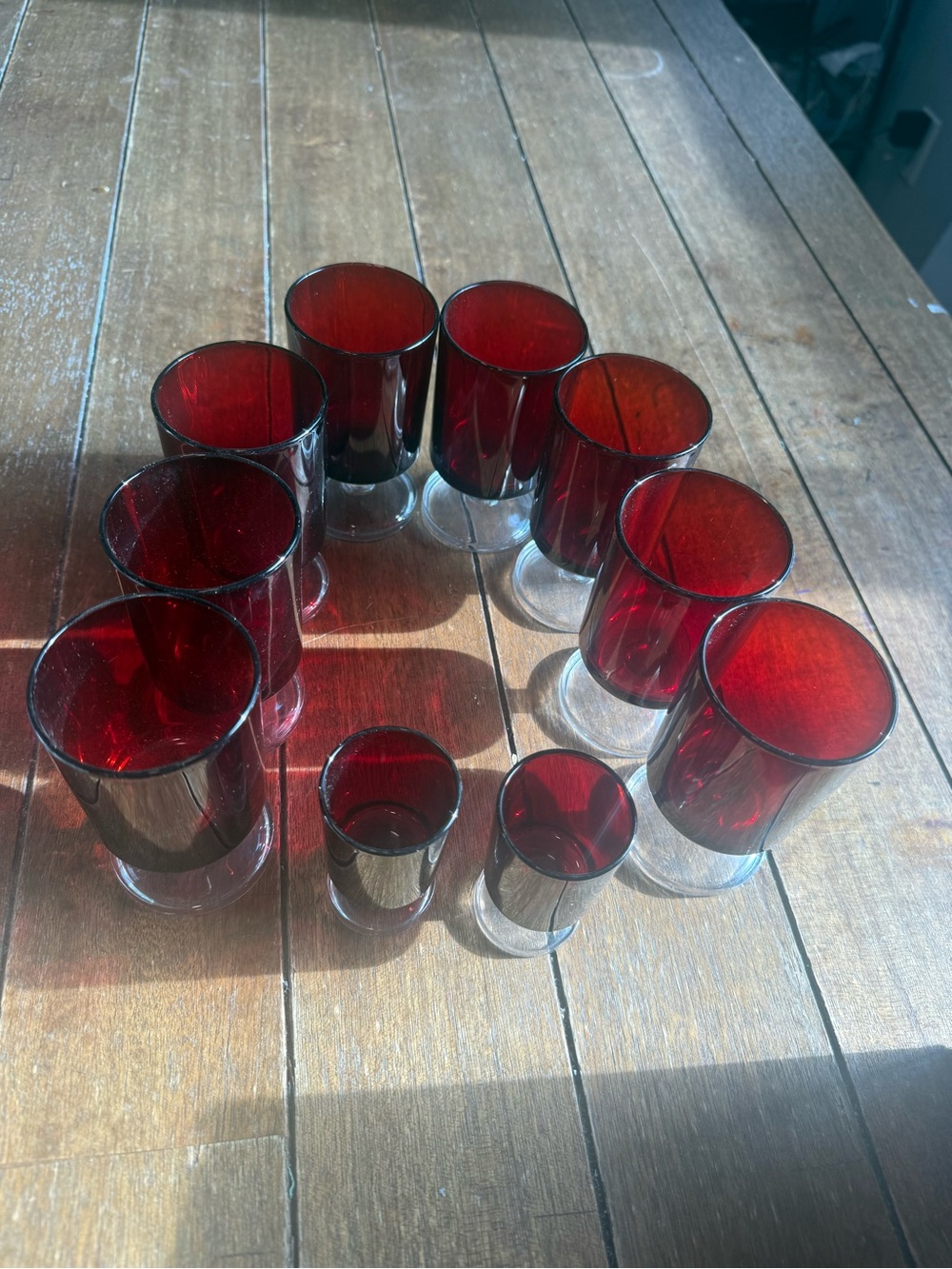 Vintage Ruby Red Luminarc/Arcoroc Drinkware Set โ Elegant Holiday Tableware
